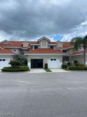5130 Cobble Creek CT B202, Naples, FL 34110