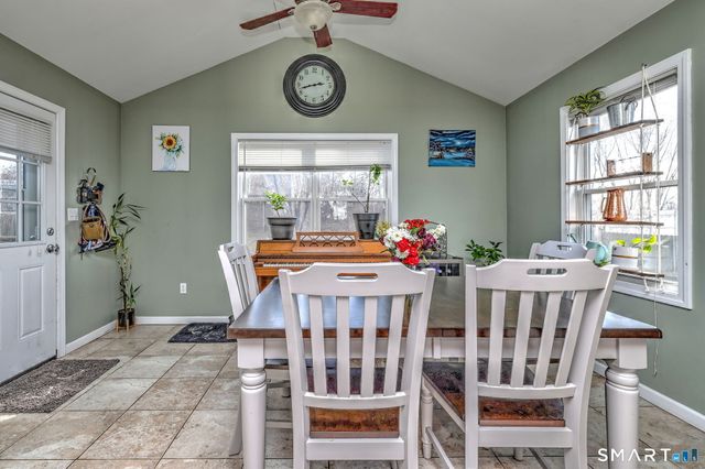 46 Aircraft Road, West Haven, CT 06516