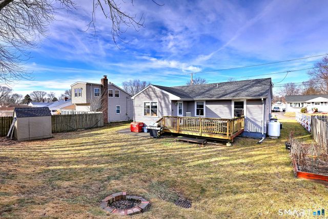 46 Aircraft Road, West Haven, CT 06516