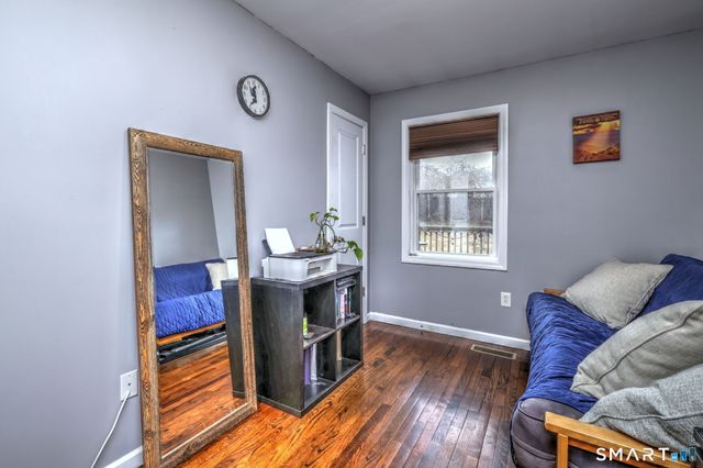 46 Aircraft Road, West Haven, CT 06516