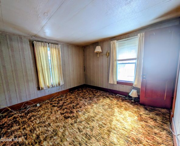 2591 Center Road, Moriah, NY 12960