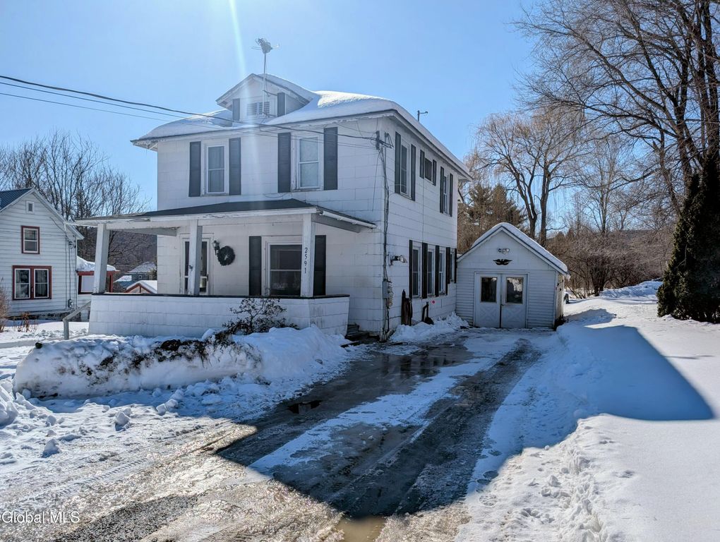 2591 Center Road, Moriah, NY 12960