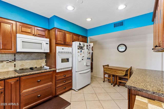 10535 W PRAIRIE HILLS Circle, Sun City, AZ 85351