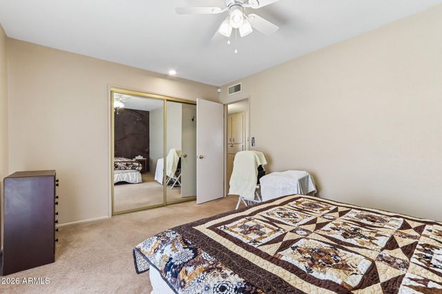 10535 W PRAIRIE HILLS Circle, Sun City, AZ 85351