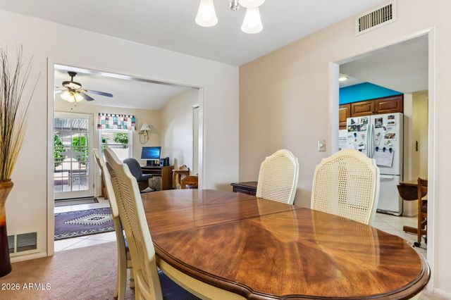 10535 W PRAIRIE HILLS Circle, Sun City, AZ 85351