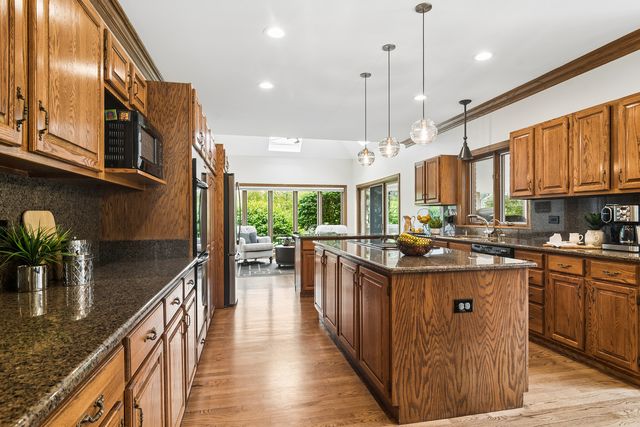 5644 Oakwood Circle, Long Grove, IL 60047