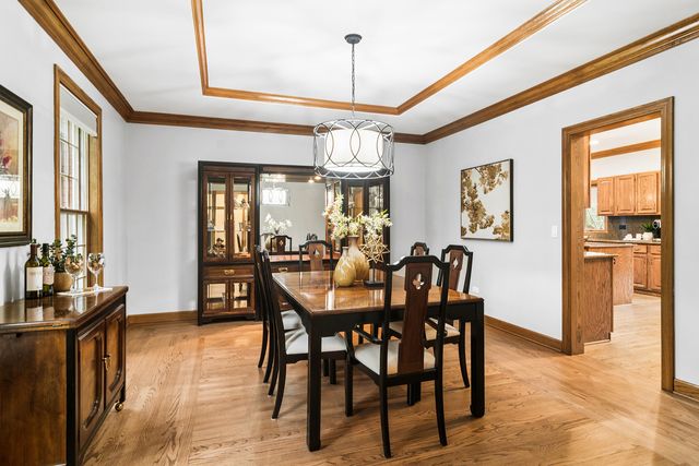 5644 Oakwood Circle, Long Grove, IL 60047