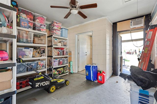 220 6TH AVENUE SW, Ruskin, FL 33570