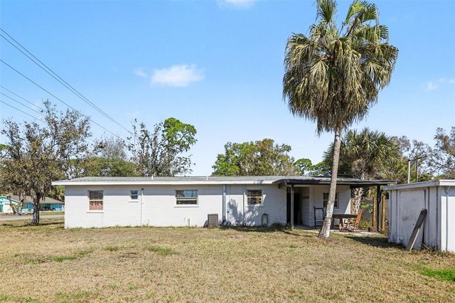 220 6TH AVENUE SW, Ruskin, FL 33570