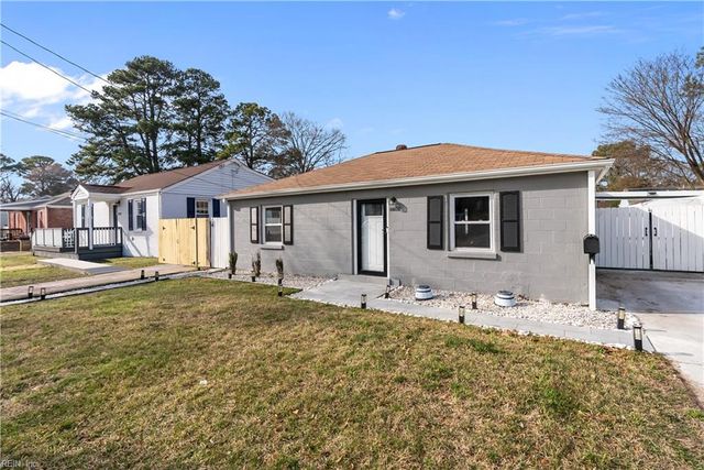 3764 Larkin ST, Norfolk, VA 23513