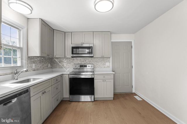 14310 OLD NELSON HILL RD, Milford, VA 22514