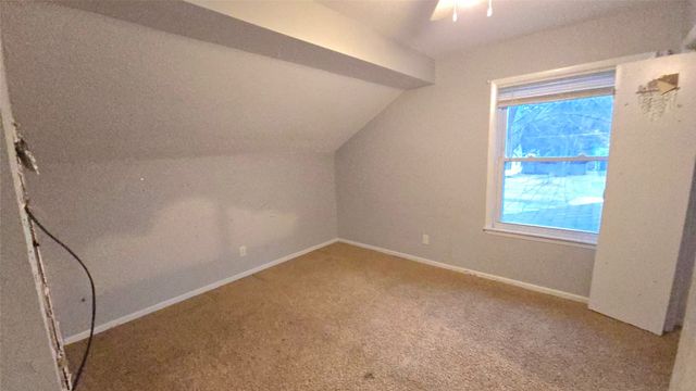 701 E 5th Street N, Newton, IA 50208