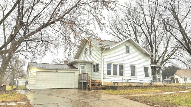 701 E 5th Street N, Newton, IA 50208