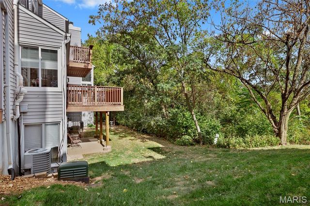 608 Highview Circle Drive, Ballwin, MO 63021