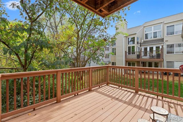 608 Highview Circle Drive, Ballwin, MO 63021