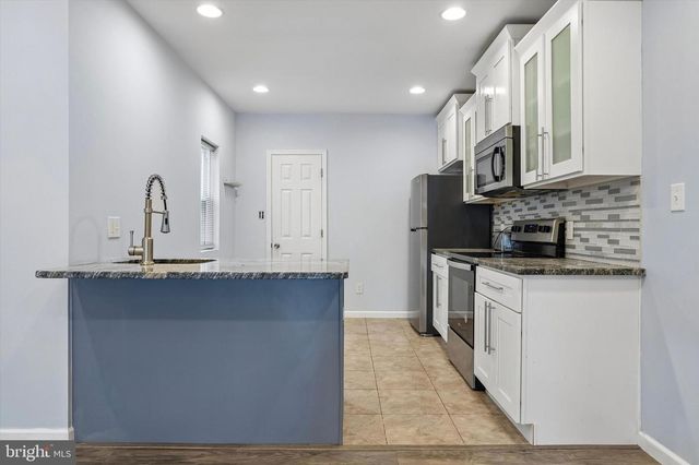 5381 HAZELHURST ST, Philadelphia, PA 19131