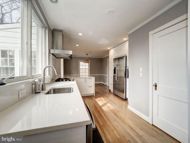 5208 GLENWOOD RD, Bethesda, MD 20814