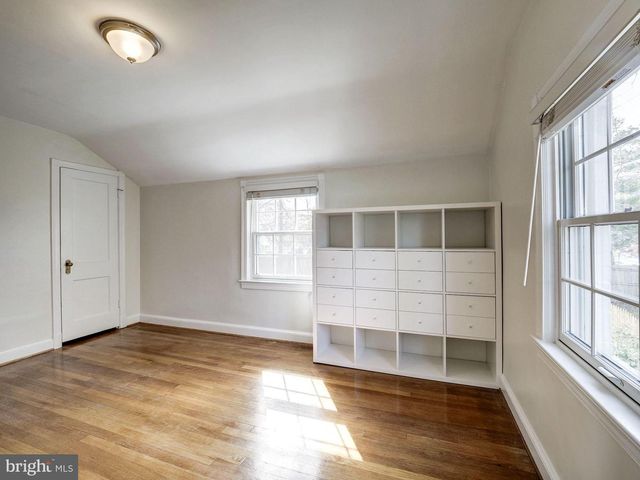 5208 GLENWOOD RD, Bethesda, MD 20814