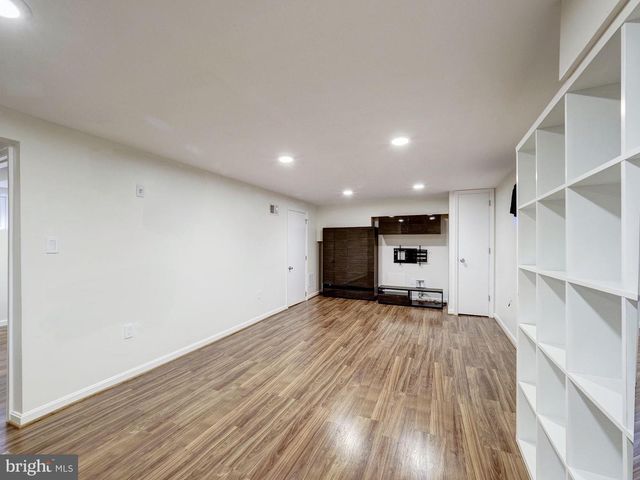 5208 GLENWOOD RD, Bethesda, MD 20814