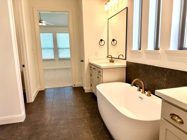 3250 Jersey Drive, Midlothian, TX 76065