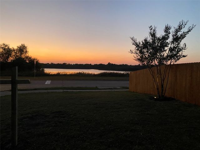 1110 Chilton Drive, Wylie, TX 75098