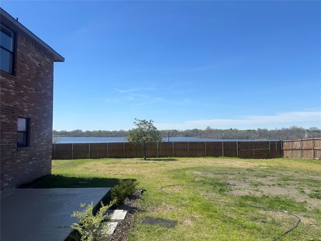 1110 Chilton Drive, Wylie, TX 75098