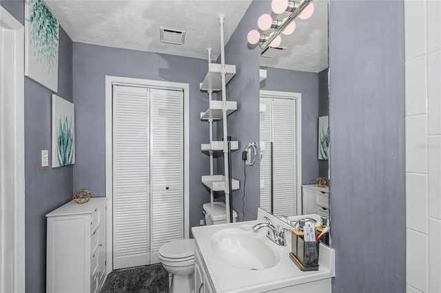 6206 NW 27TH TERRACE, Gainesville, FL 32653