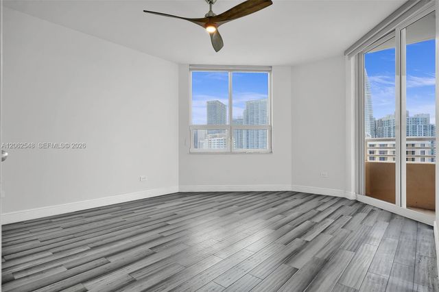 808 Brickell Key Dr 3007, Miami, FL 33131