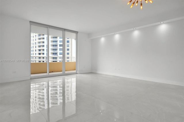 808 Brickell Key Dr 3007, Miami, FL 33131