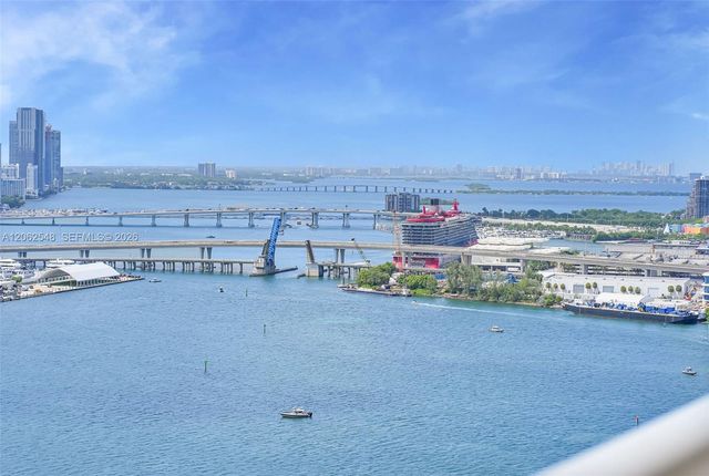 808 Brickell Key Dr 3007, Miami, FL 33131