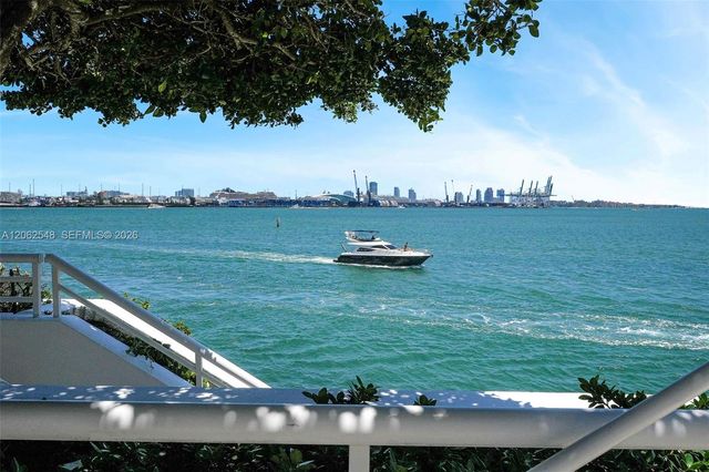 808 Brickell Key Dr 3007, Miami, FL 33131