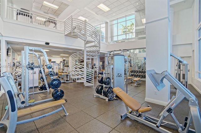 808 Brickell Key Dr 3007, Miami, FL 33131
