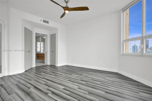 808 Brickell Key Dr 3007, Miami, FL 33131