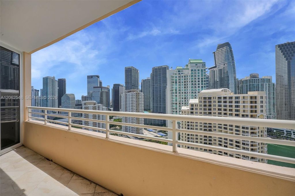 808 Brickell Key Dr 3007, Miami, FL 33131