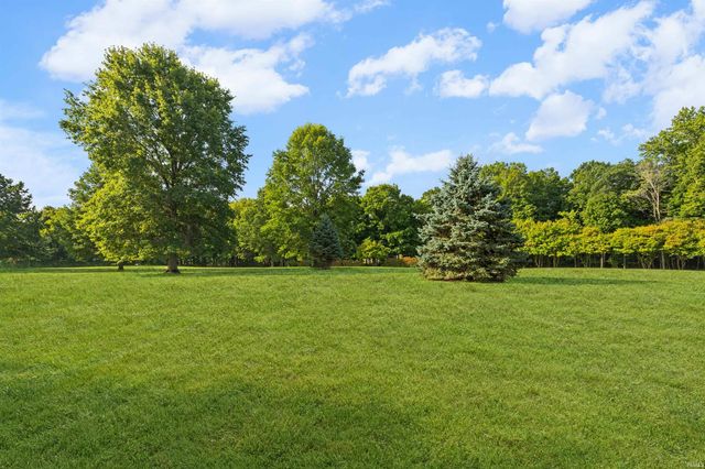 9334 E 200 N, Lafayette, IN 47905