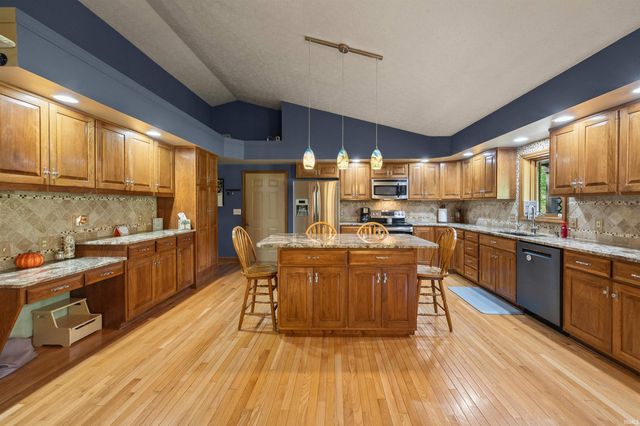 9334 E 200 N, Lafayette, IN 47905