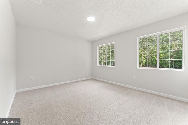 74 ELEY RD, Fredericksburg, VA 22406
