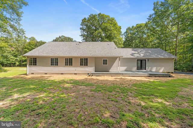 74 ELEY RD, Fredericksburg, VA 22406