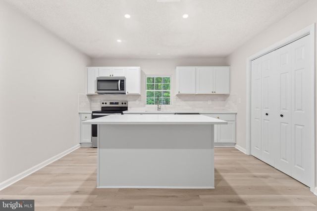 74 ELEY RD, Fredericksburg, VA 22406