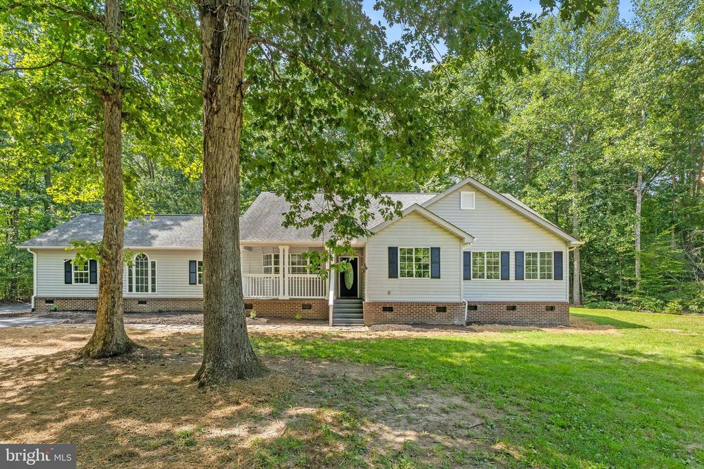 74 ELEY RD, Fredericksburg, VA 22406