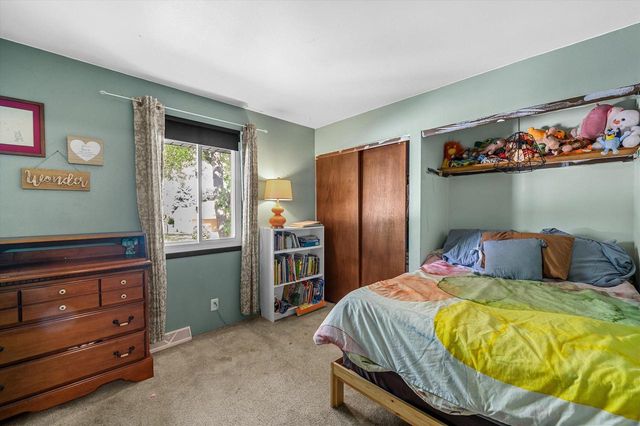 2645 Holly Grove COURT, Racine, WI 53402