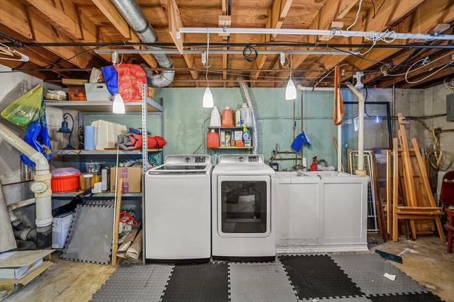 2645 Holly Grove COURT, Racine, WI 53402