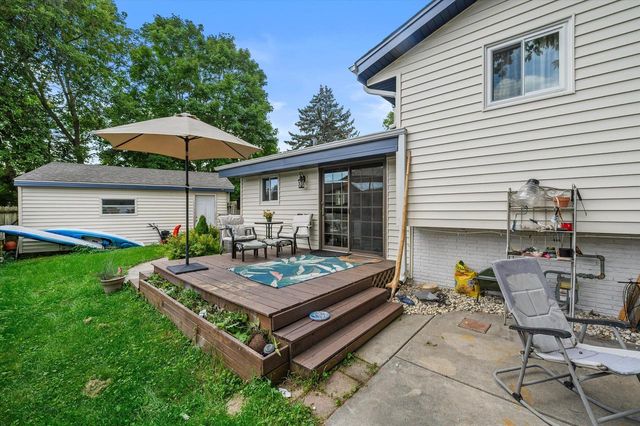 2645 Holly Grove COURT, Racine, WI 53402