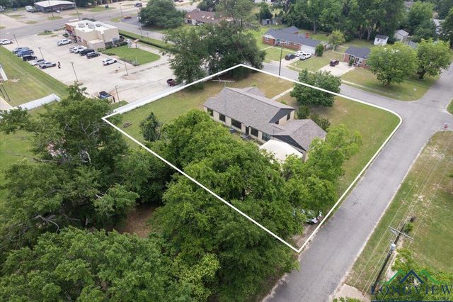104 Mackinnon, Mount Pleasant, TX 75455