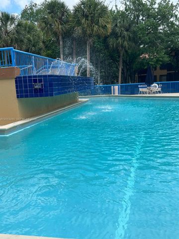 15533 N Miami Lakeway N 201, Miami Lakes, FL 33014