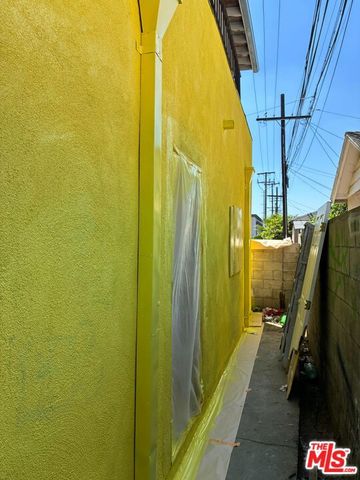 10111 Long Beach Boulevard, Lynwood, CA 90262