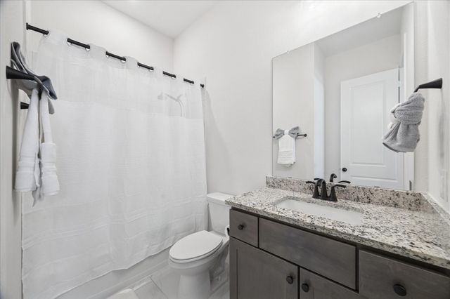 9918 Hunters Run Drive, Missouri City, TX 77459