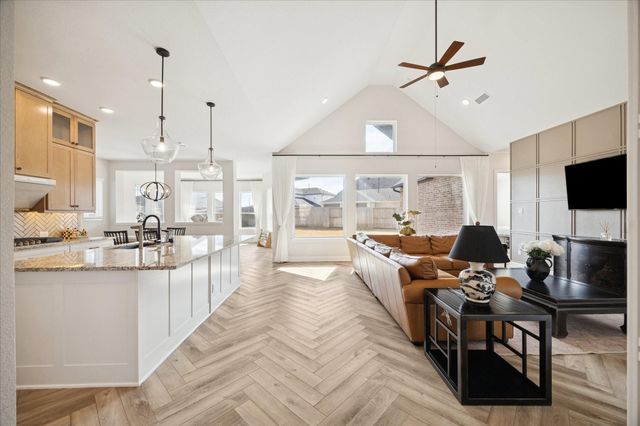 9918 Hunters Run Drive, Missouri City, TX 77459