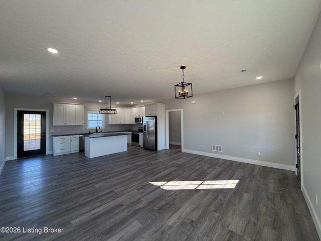 33 Gordon Dr, Ekron, KY 40117