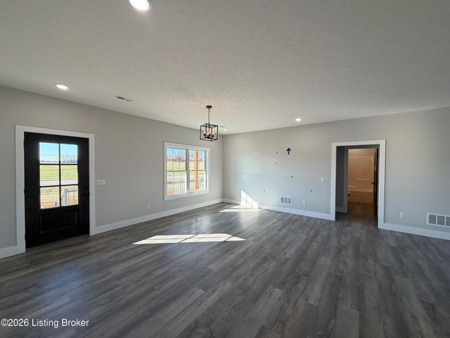 33 Gordon Dr, Ekron, KY 40117